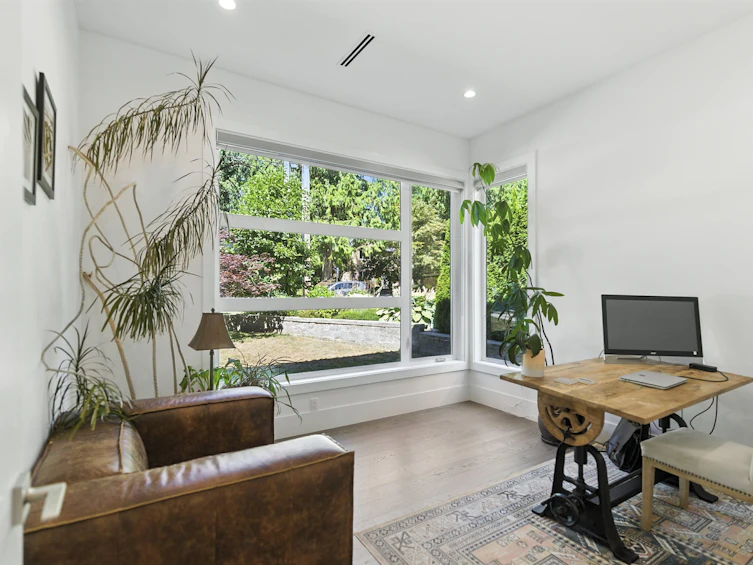1891 Burrill Avenue, North Vancouver, BC, V7K 1M3 - 17
