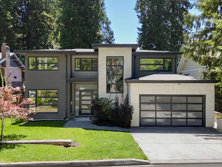 1891 Burrill Avenue, North Vancouver, BC, V7K 1M3 - 2