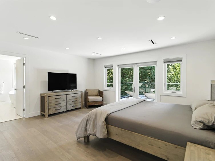 1891 Burrill Avenue, North Vancouver, BC, V7K 1M3 - 24
