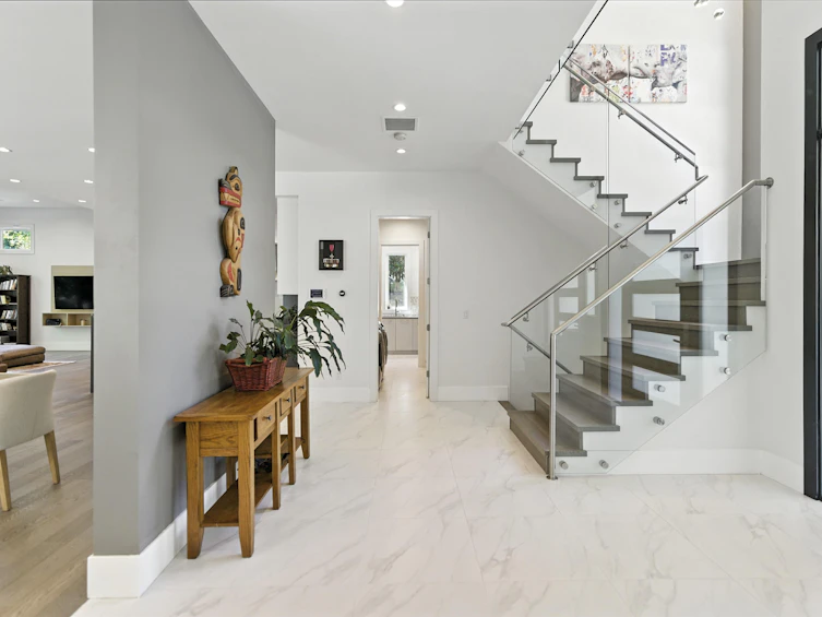 1891 Burrill Avenue, North Vancouver, BC, V7K 1M3 - 4