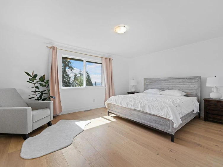 1075 Adderley Street, North Vancouver, BC, V7L 1T4 - 18