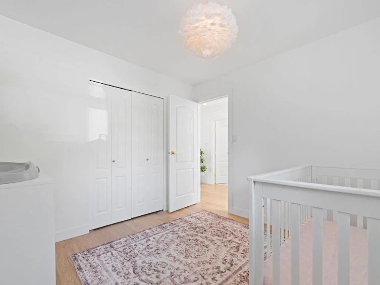 1075 Adderley Street, North Vancouver, BC, V7L 1T4 - 22