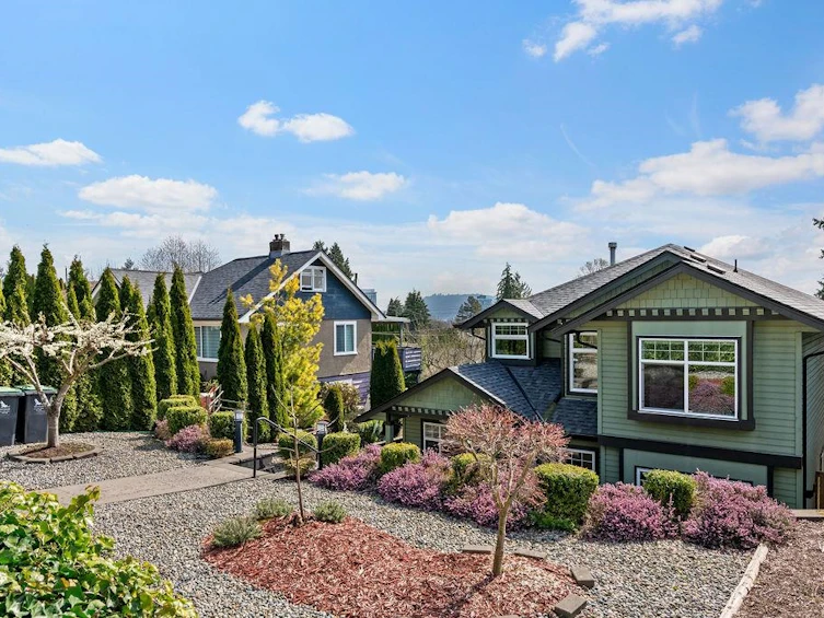 1075 Adderley Street, North Vancouver, BC, V7L 1T4 - 39
