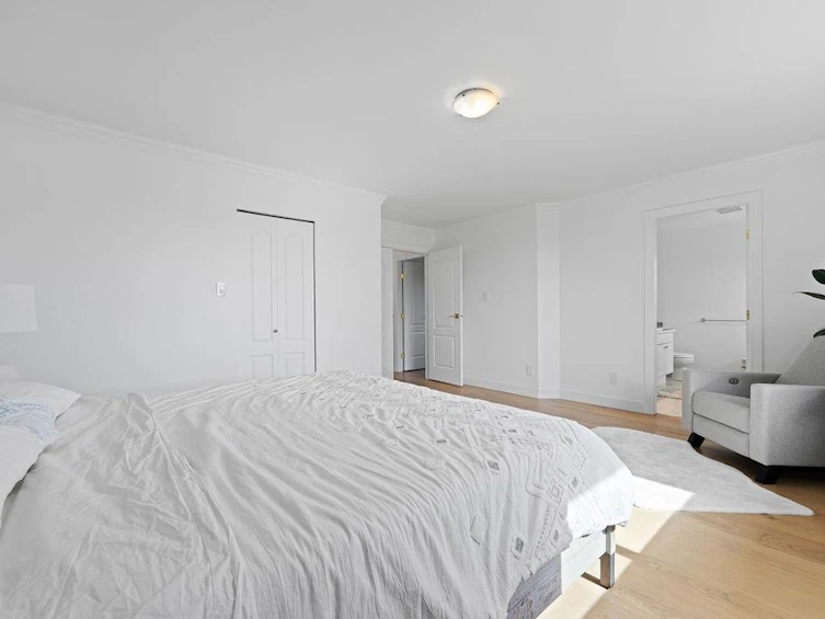 1075 Adderley Street, North Vancouver, BC, V7L 1T4 - 19