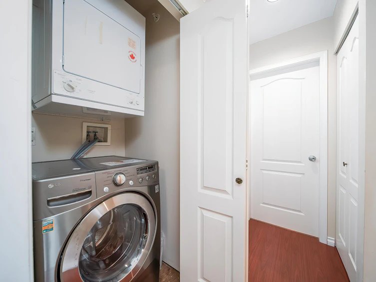 7668 Bennett Road, Richmond, BC, V6Y 1N2 - 24