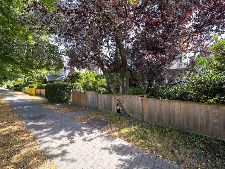 7668 Bennett Road, Richmond, BC, V6Y 1N2 - 31