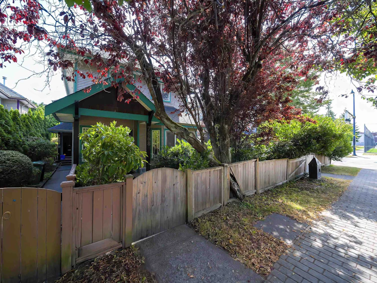 7668 Bennett Road, Richmond, BC, V6Y 1N2 - 32