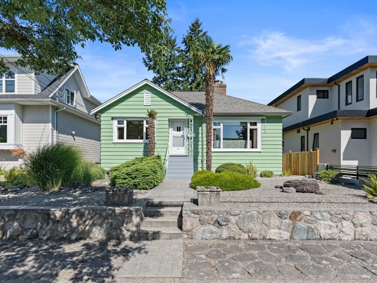 1415 London Street, New Westminster, BC, V3M 3C3 - 33
