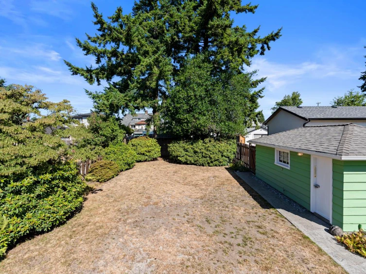 1415 London Street, New Westminster, BC, V3M 3C3 - 29