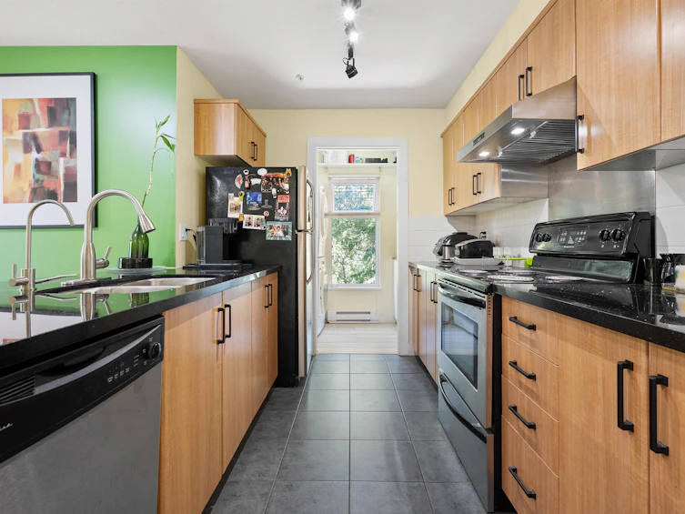 209-3240 St Johns Street, Port Moody, BC, V3H 0C1 - 10