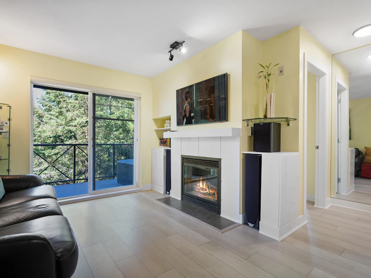 209-3240 St Johns Street, Port Moody, BC, V3H 0C1 - 3