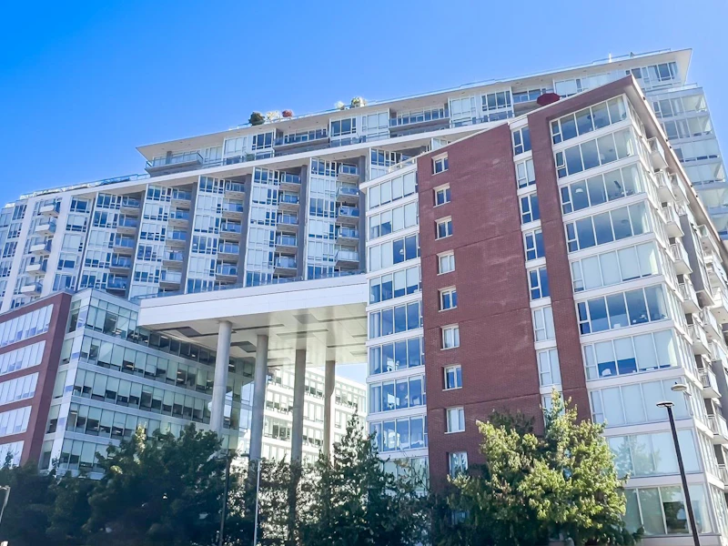 701 - 1618 Quebec Street, Vancouver BC V6A 0C5