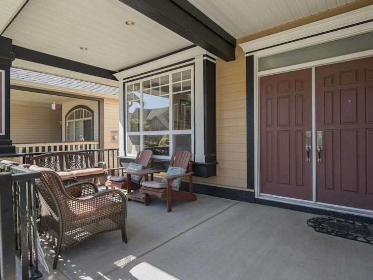 21179 83a Avenue, Langley, BC, V2Y 0C4 - 2
