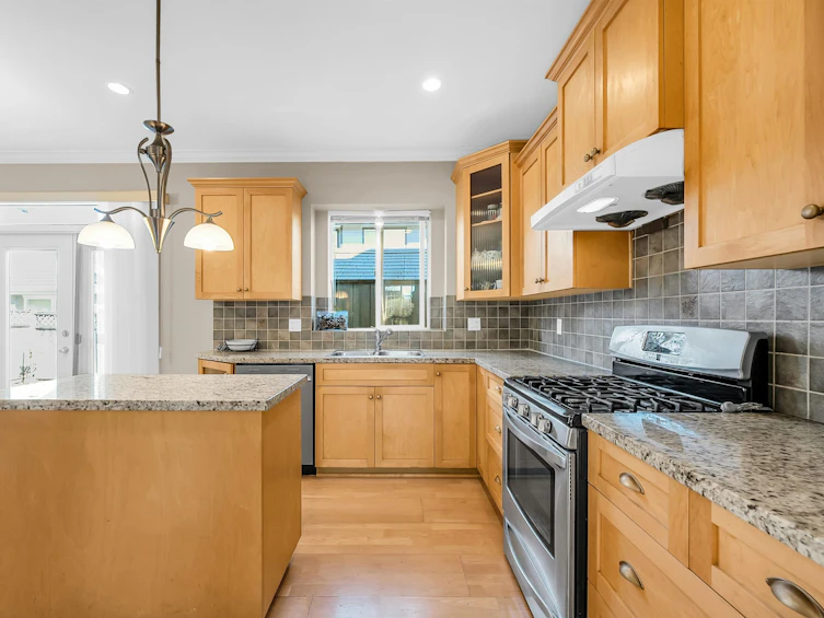 5393 Woodwards Road, Richmond, BC, V7E 1G9 - 13
