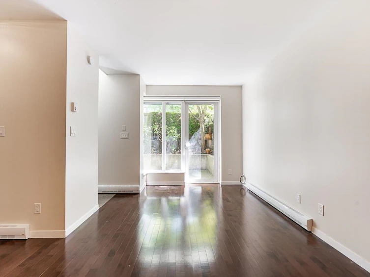 5985 Walter Gage Road, Vancouver, BC, V6T 0A9 - 4