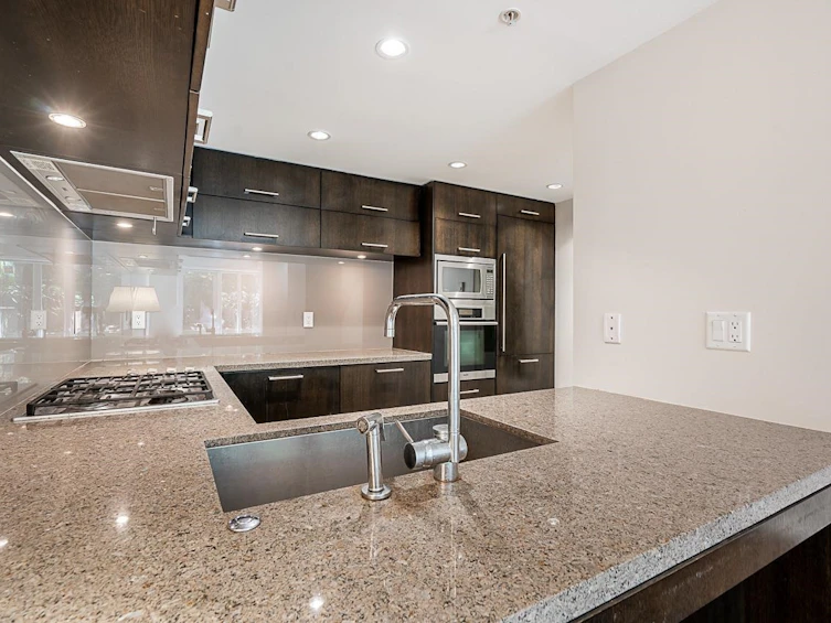 5985 Walter Gage Road, Vancouver, BC, V6T 0A9 - 7