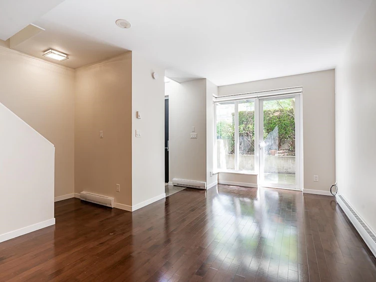 5985 Walter Gage Road, Vancouver, BC, V6T 0A9 - 5