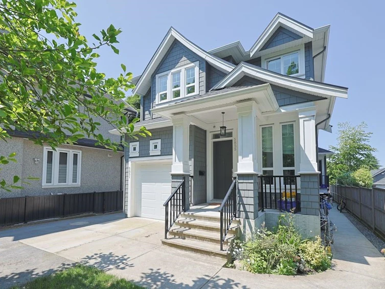 5855 St. George Street, Vancouver, BC, V5W 2Y4