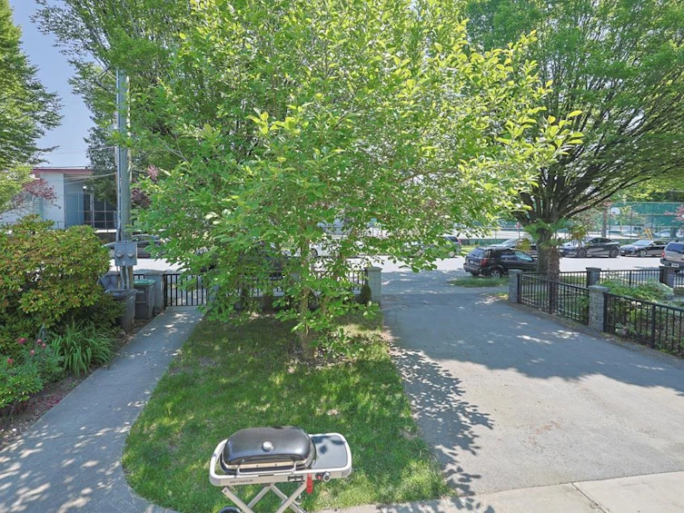 5855 St. George Street, Vancouver, BC, V5W 2Y4 - 26