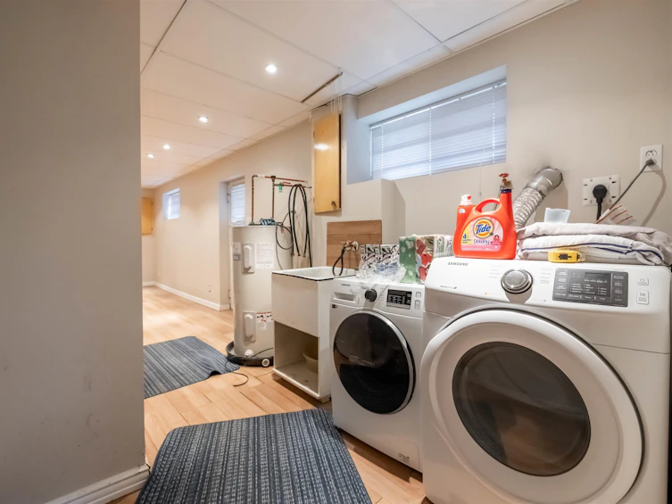 3692 E 24 Avenue, Vancouver, BC, V5R 1H1 - 36