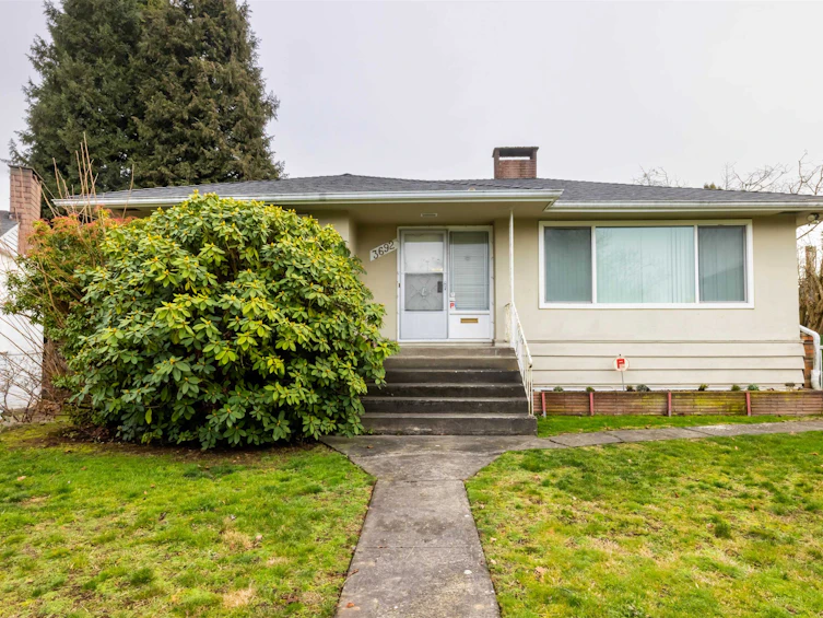 3692 E 24 Avenue, Vancouver, BC, V5R 1H1 - 6