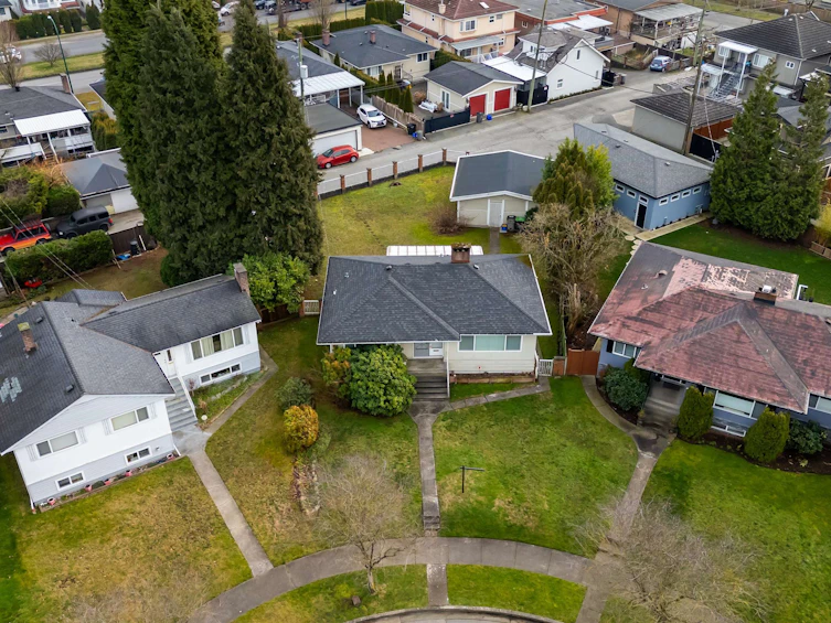 3692 E 24 Avenue, Vancouver, BC, V5R 1H1 - 33