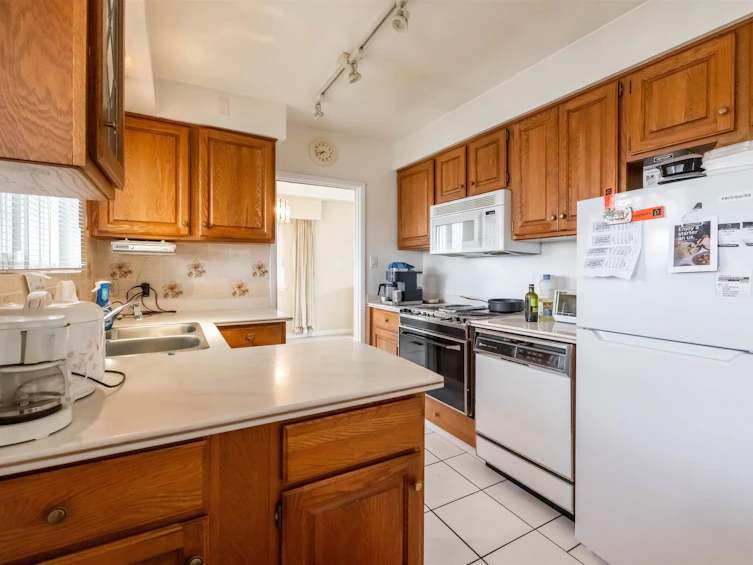 3692 E 24 Avenue, Vancouver, BC, V5R 1H1 - 19