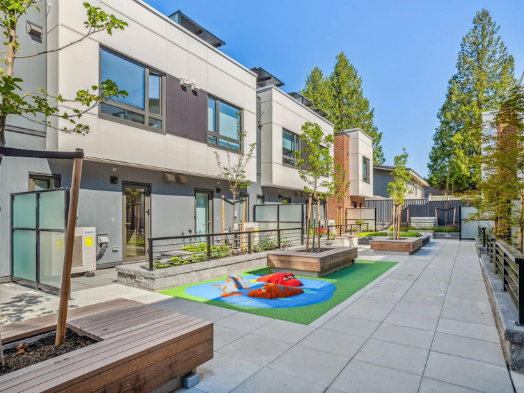 6268 Oak Street, Vancouver, BC, V6M 2W4 - 29