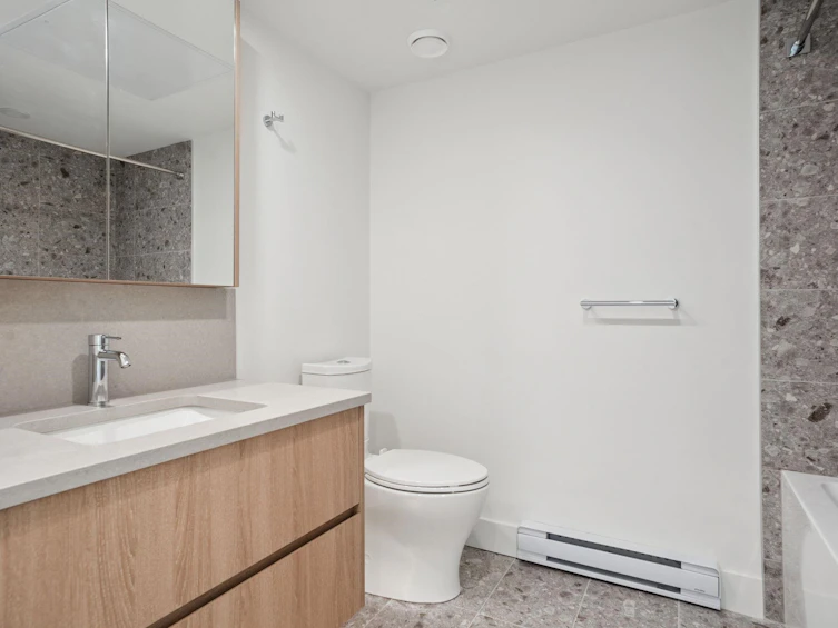 6268 Oak Street, Vancouver, BC, V6M 2W4 - 22