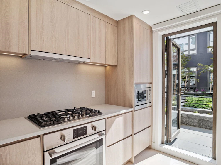 6268 Oak Street, Vancouver, BC, V6M 2W4 - 12