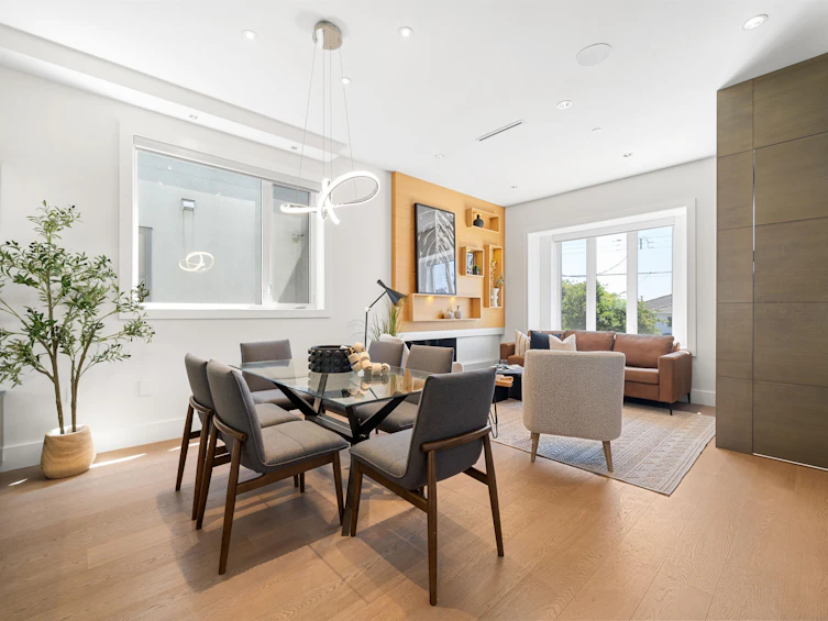 589 E 62nd Avenue, Vancouver, BC, V5X 2G3 - 4