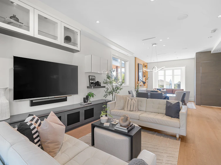 589 E 62nd Avenue, Vancouver, BC, V5X 2G3 - 6
