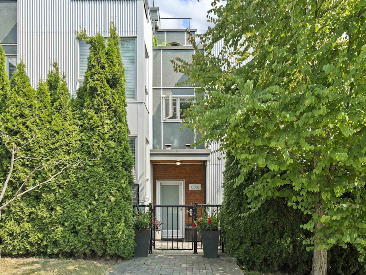 8438 Gladstone Street, Vancouver, BC, V5P 0B2 - 38