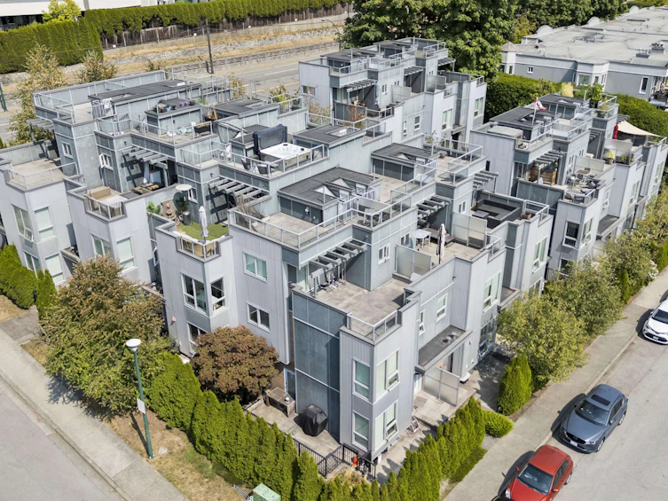 8438 Gladstone Street, Vancouver, BC, V5P 0B2 - 35