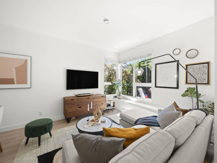 8438 Gladstone Street, Vancouver, BC, V5P 0B2 - 9