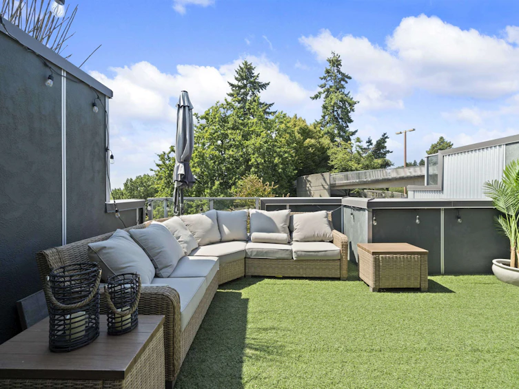 8438 Gladstone Street, Vancouver, BC, V5P 0B2 - 2