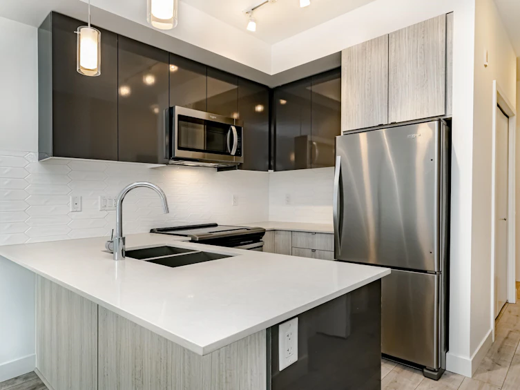 214-19567 64 Avenue, Surrey, BC, V3S 7H8 - 3