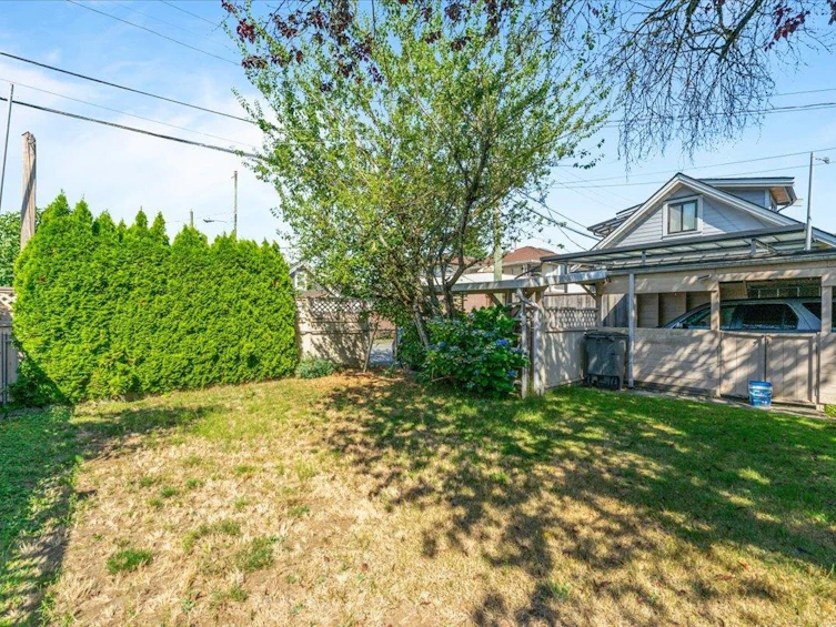 6949 Mckinnon Street, Vancouver, BC, V5S 3G4 - 10