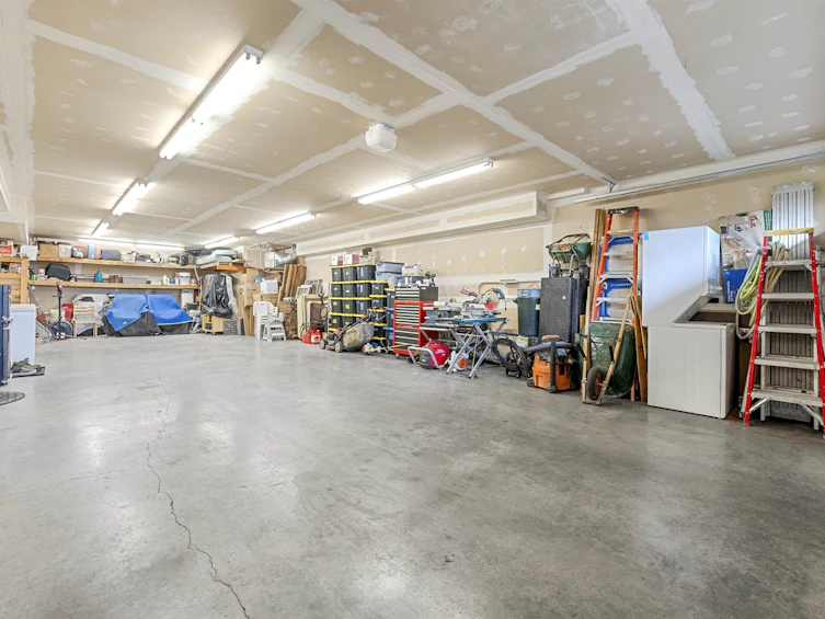 3072 Lazy A Avenue, Coquitlam, BC, V3C 3N9 - 32