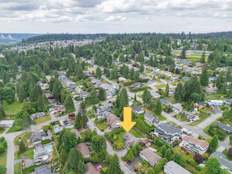 3072 Lazy A Avenue, Coquitlam, BC, V3C 3N9 - 3