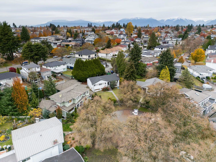 2689 Brightwood Place, Vancouver, BC, V5S 2E6 - 21