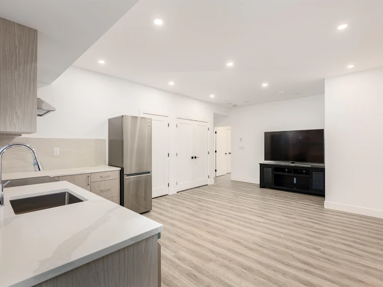 5469 Nelson Avenue, Burnaby, BC, V5H 3H1 - 34