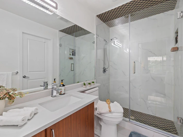 309-14885 105 Avenue, Surrey, BC, V3R 2V6 - 18