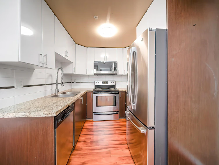 22-13239 Old Yale Road, Surrey, BC, V3T 3C5 - 7