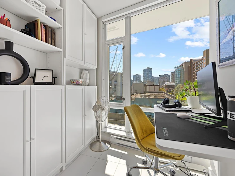607-161 W Georgia Street, Vancouver, BC, V6B 0K9 - 13