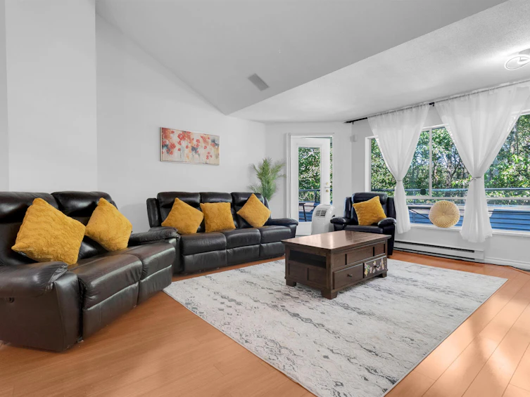 11-13670 84 Avenue, Surrey, BC, V3W 0T6 - 2