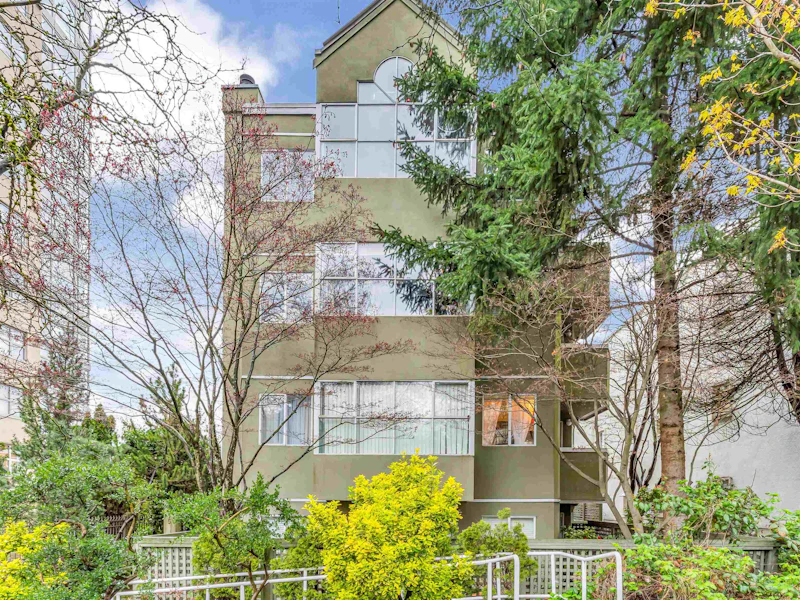 402 - 1575 W 12th Avenue, Vancouver BC V6J 2E2