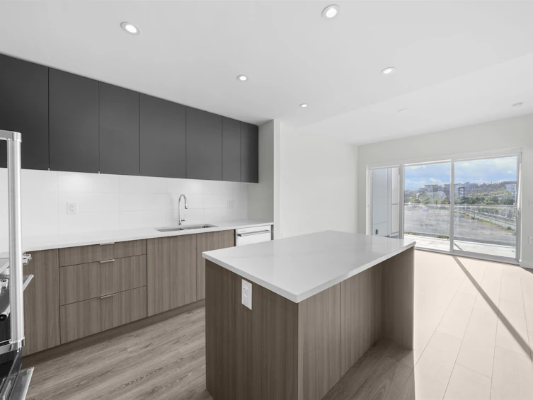 312-3430 E Kent Avenue, Vancouver, BC, V5S 0G7 - 2