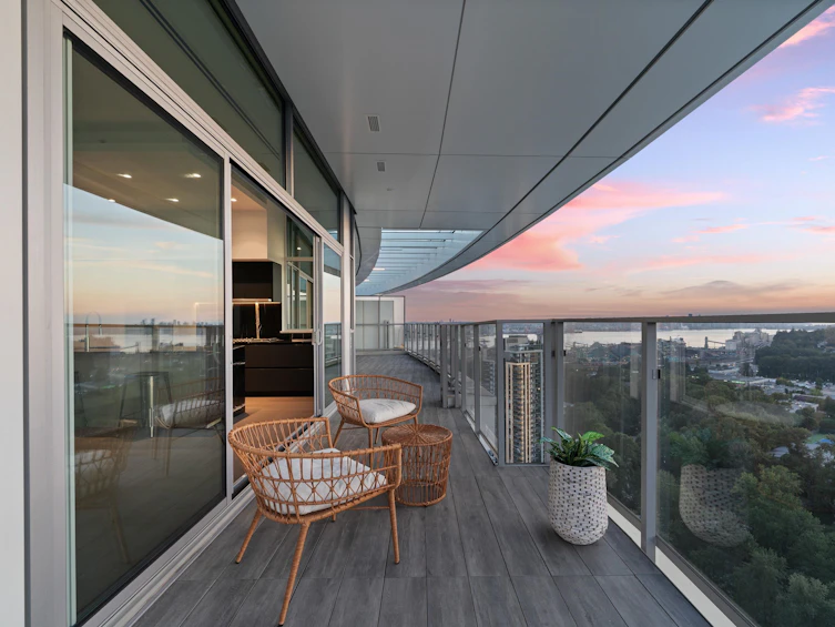 3201-1500 Fern Street, North Vancouver, BC, V7J 0E6 - 12
