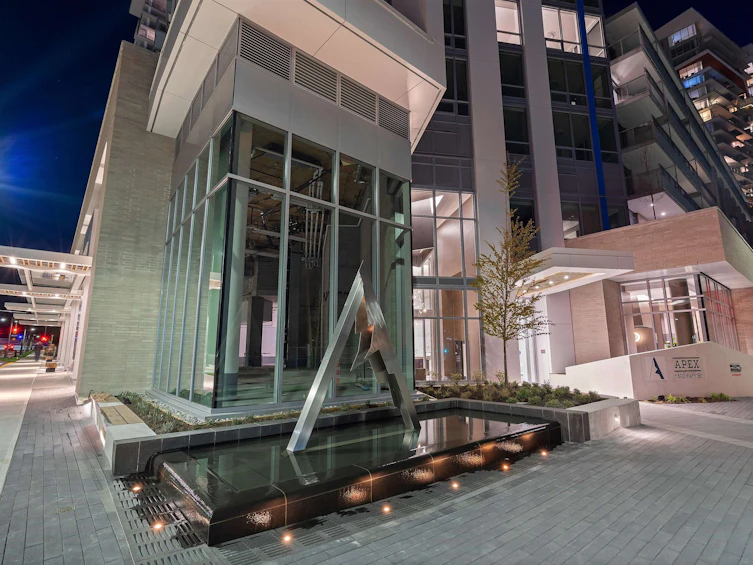 3201-1500 Fern Street, North Vancouver, BC, V7J 0E6 - 31